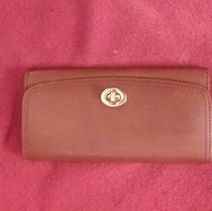 Coach turnlock wallet